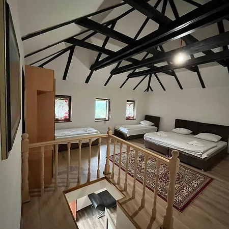 Small Bosnian House Apartment Bihac Exterior photo