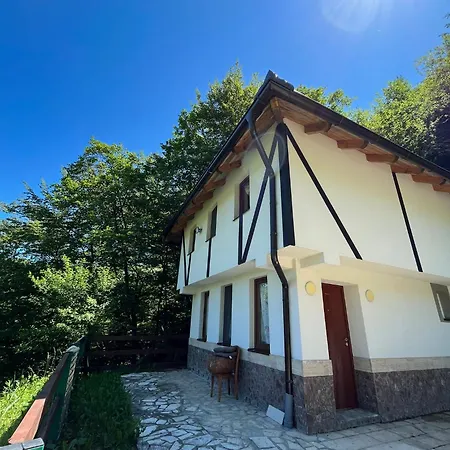 Small Bosnian House Apartment Bihac Exterior photo